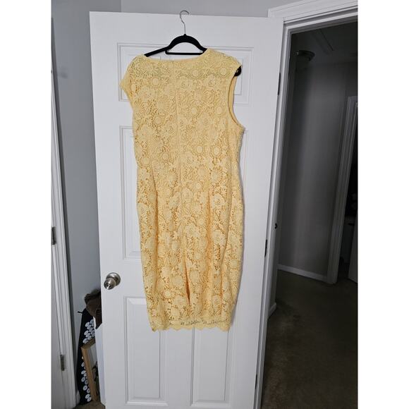 Liz Claiborne Yellow Eyelet Sheath Dress Size 18 Sleeveless Wedding Guest - Picture 4 of 10